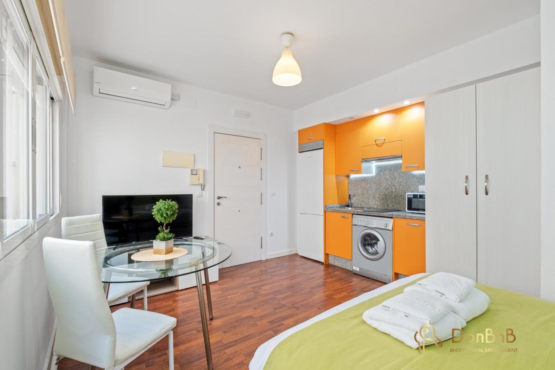 Apartment Modern In Center